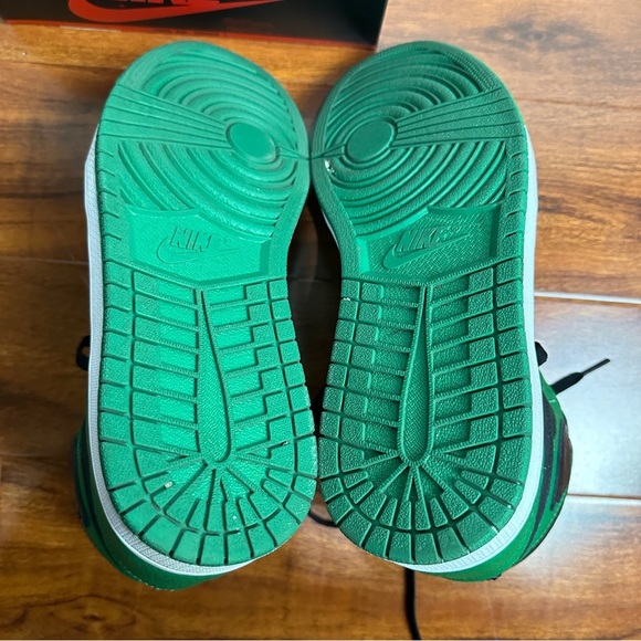Air Jordan 1 High Pine Green Size 10.5 - Picture 8 of 9